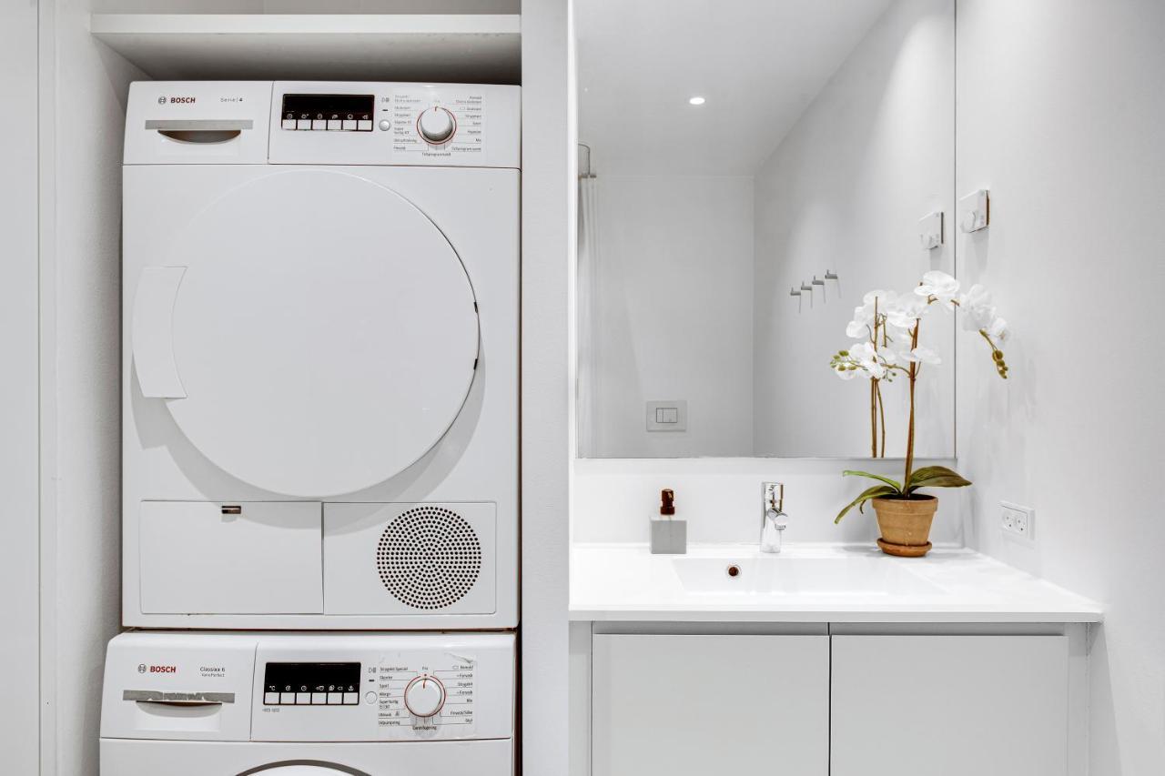 Sanders Arena - Lovely Three-bedroom Close To Metro Station Apartamento *